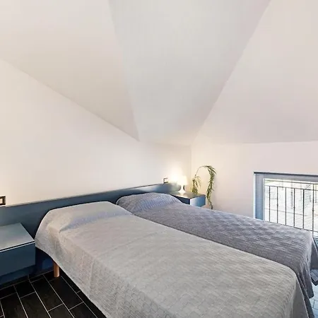Apartamento Lago Di Como Penthouse With Fantastic Panoramic Lake View, Hammam, Gym, Private Swimming Pool And Garden Colonno