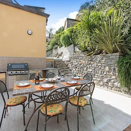 Lago Di Como Penthouse With Fantastic Panoramic Lake View, Hammam, Gym, Private Swimming Pool And Garden Apartamento Colonno