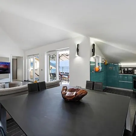 Lago Di Como Penthouse With Fantastic Panoramic Lake View, Hammam, Gym, Private Swimming Pool And Garden Colonno